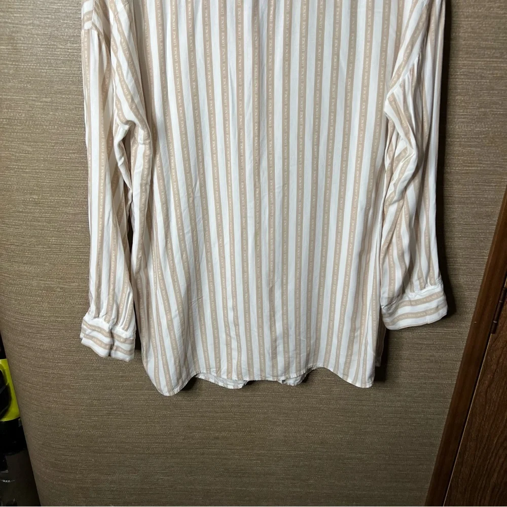 Lounge women’s sleep shirt tan & white stripped size small